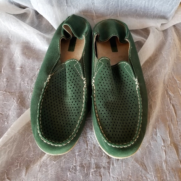 OluKai Shoes - OluKai Loafers Nohea Perf Green Slip On Size 9.5